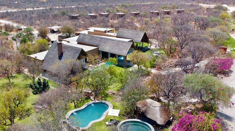 <b>Toshari Lodge Exterior</b>