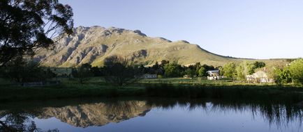 Auberge Rozendal Wine Farm Exterior