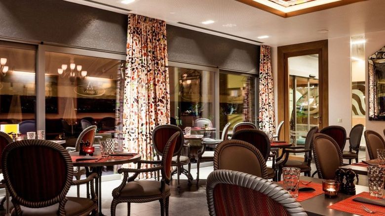 <b>Albergo Carcani Restaurant</b>