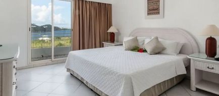 Sapphire Beach Club Room