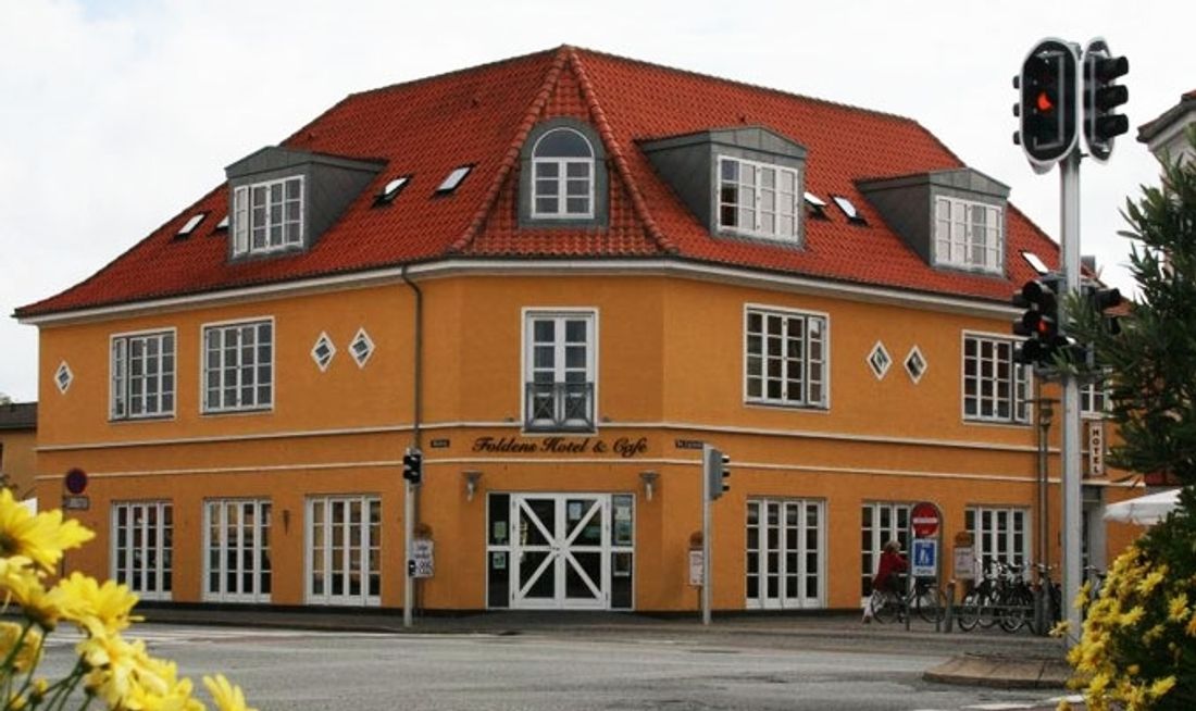 Foldens Hotel Exterior