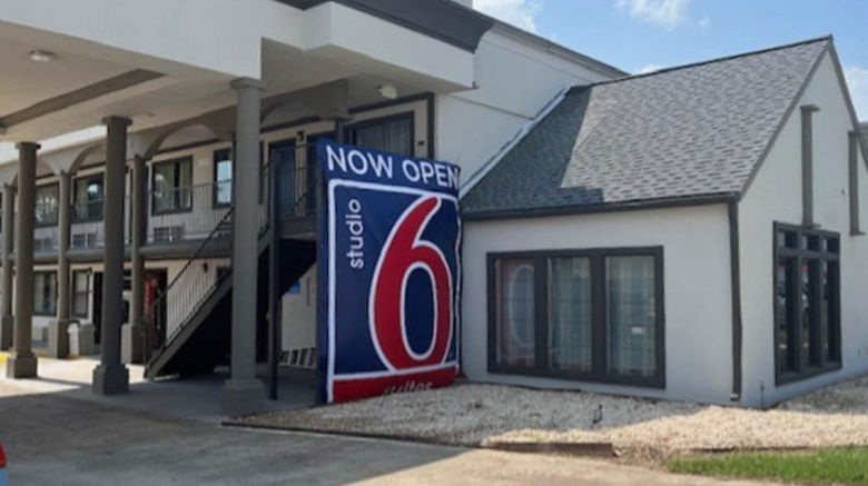 <b>Studio 6 Suites Opelousas, LA Exterior</b> <b>Studio 6 Suites Opelousas, LA Exterior</b>