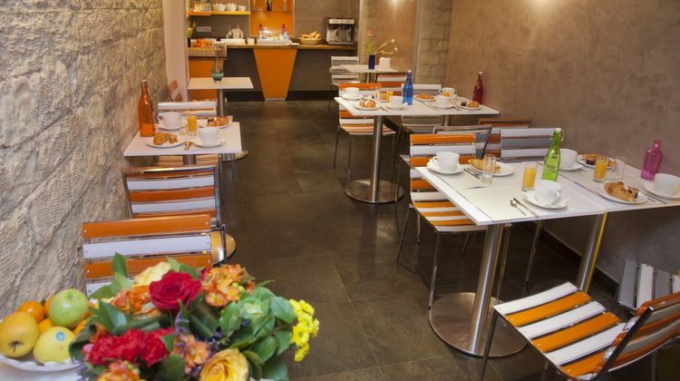 Lumieres Hotel Restaurant