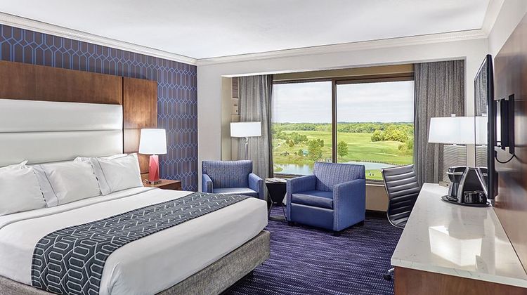 Mystic Lake Casino Hotel Room