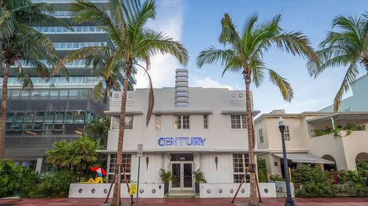 Century South Beach Exterior