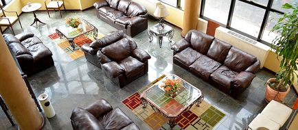 House Inn Apart Hotel Lobby