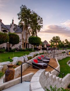 The Chateau at Lake La Quinta Inn