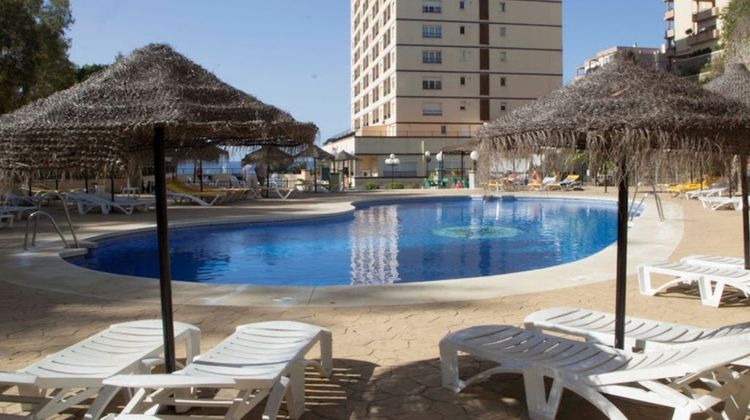 First Flatotel International Pool