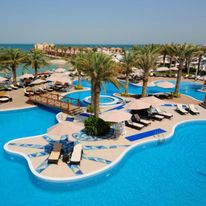 Al Bander Hotel & Resort