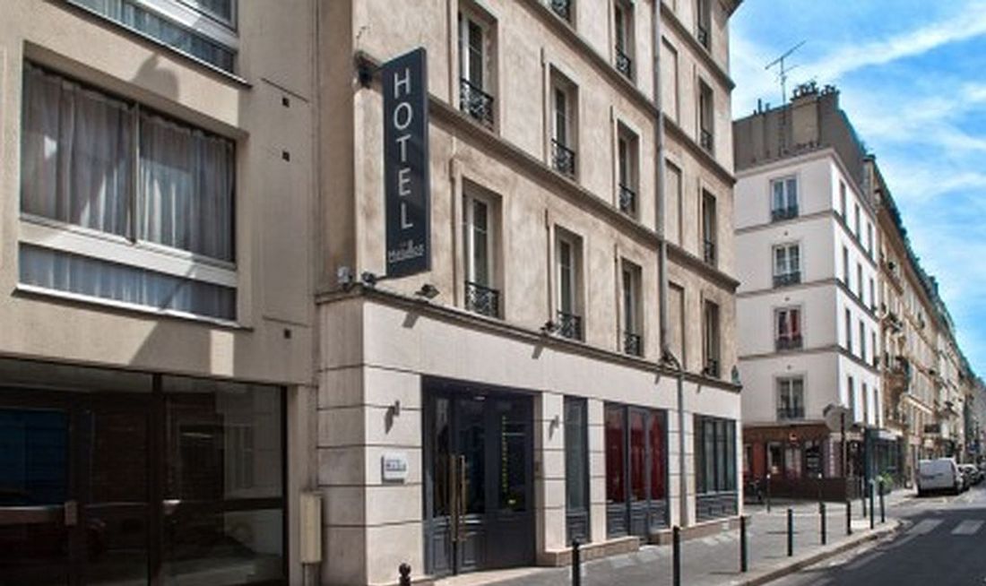 Hotel Des Metallos Exterior