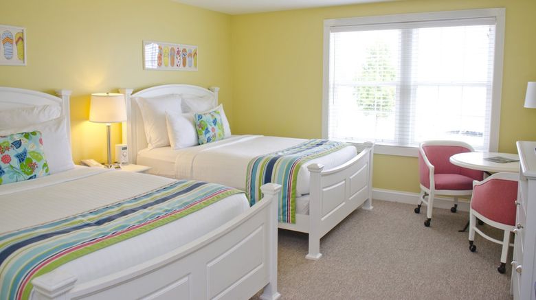 <b>Oakwood Resort Room</b>