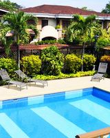 El Rodeo Country Inn