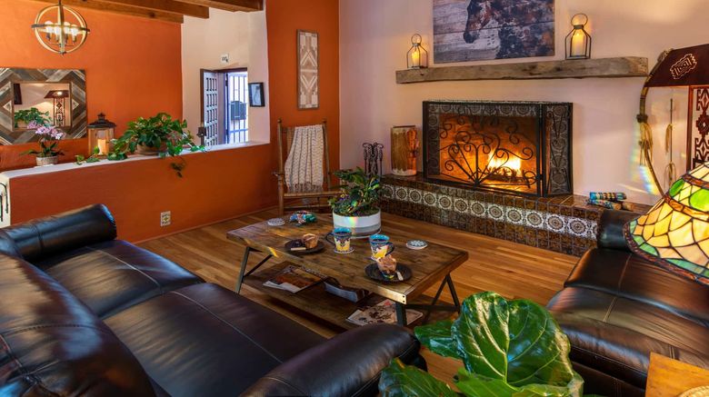 <b>Adobe Rose Inn Lobby</b>