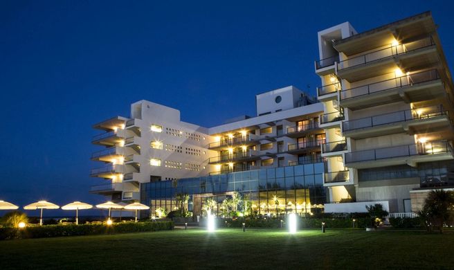 Grand Hotel Berti Exterior