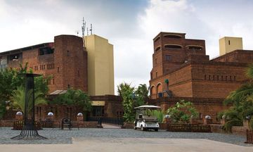 The Ffort Raichak