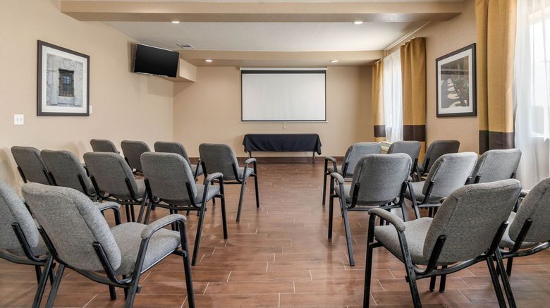 <b>Comfort Suites Airport North Meeting</b> <b>Comfort Suites Airport North Meeting</b>