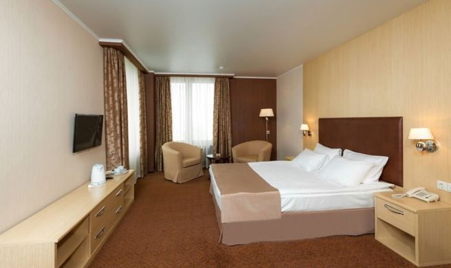 Hotel Victoria Room