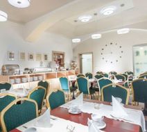 Hotel Lunik Restaurant