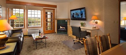 Heathman Lodge Suite