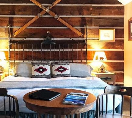 The Hidden Moose Lodge Room