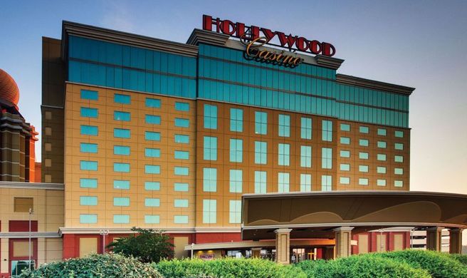 Hollywood Casino St Louis Exterior
