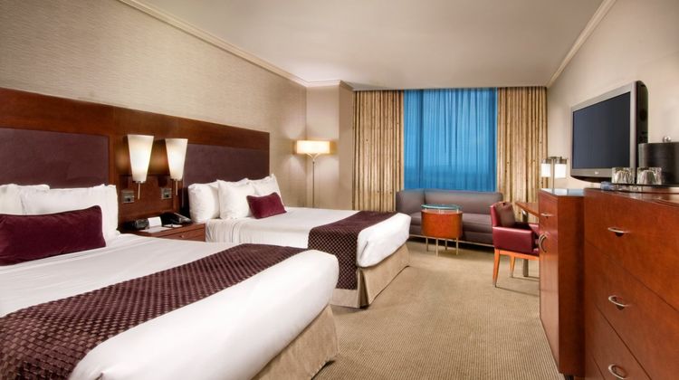 Turning Stone Resort Casino Room