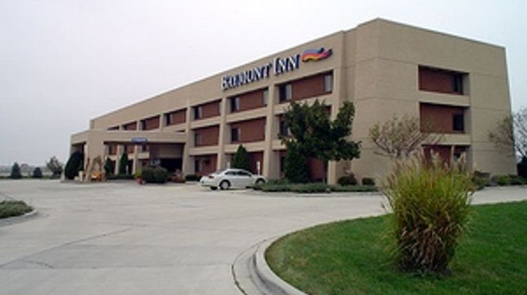 Baymont Inn & Suites Springfield Exterior
