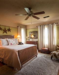 The Texas White House Bed & Breakfast
