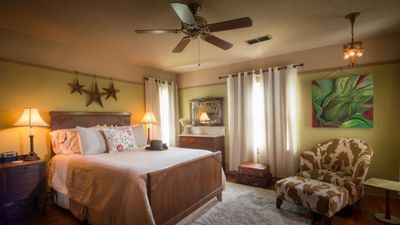 The Texas White House Bed & Breakfast