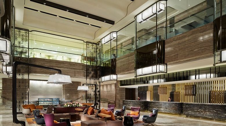 <b>Royal Plaza Hotel Lobby</b>