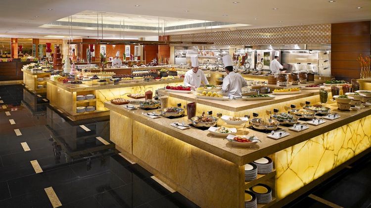 Royal Plaza Hotel Restaurant
