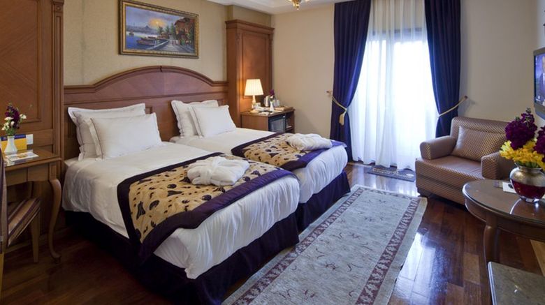 <b>GLK Premier Acropol Suite & Spa Room</b>