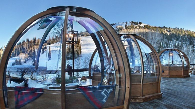 <b>Geneva National Resort & Club Restaurant</b> <b>Geneva National Resort & Club Restaurant</b>