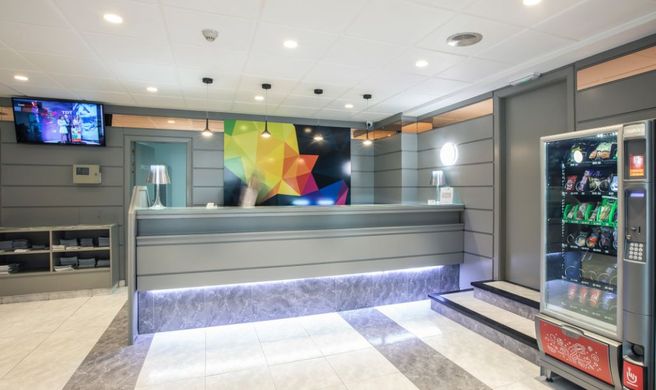 Hotel Burlada Lobby