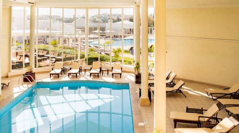 <b>Tmk Hotel Flora Park Pool</b>
