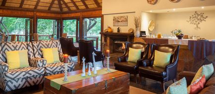 Tuli Safari Lodge Lobby