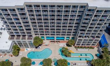 Ocean Drive Beach & Golf Resort