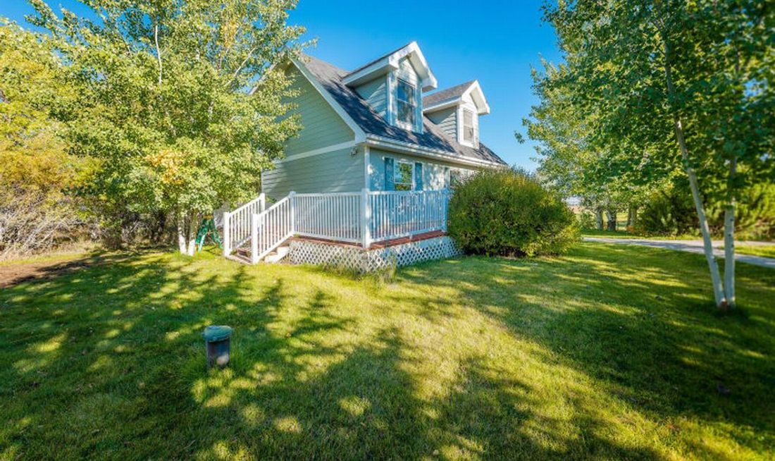 Fox Hollow Bed & Breakfast Exterior