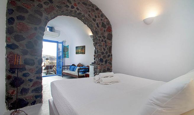 Esperas Traditional Houses Room