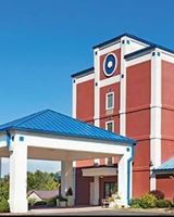 Mountain Inn & Suites