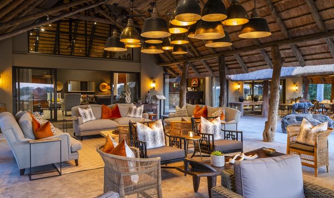 Inyati Game Lodge Lobby