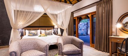 Inyati Game Lodge Room