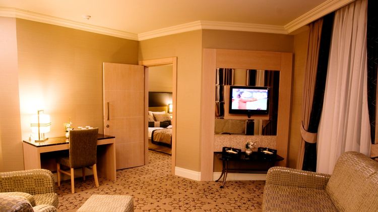 Darkhill Hotel Suite