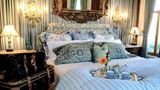 The Residence Hotel Room