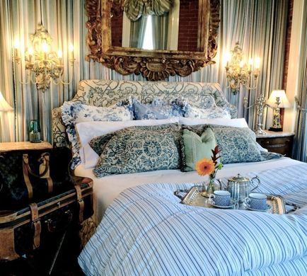 The Residence Hotel Room