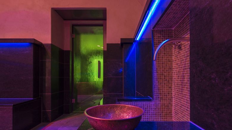 <b>Hotel Saratz Health</b>