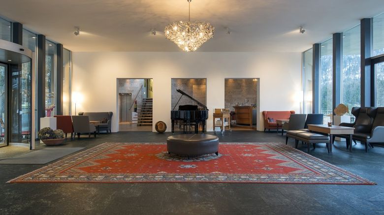 <b>Hotel Saratz Lobby</b>