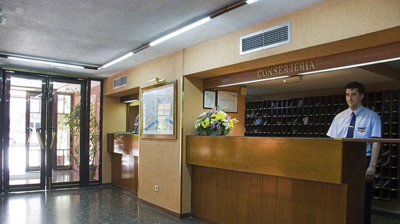 Apartamentos Resitur Lobby