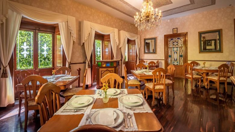 <b>Quinta Las Acacias Restaurant</b>
