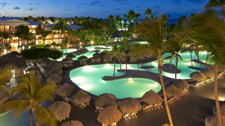 Iberostar Waves Dominicana Pool